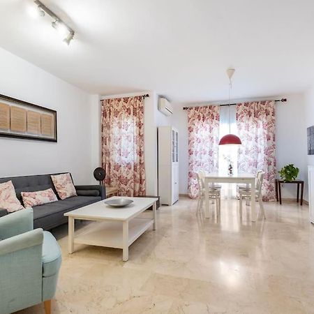 Centro Ferrandiz Parking Gratis Apartment Malaga Exterior photo