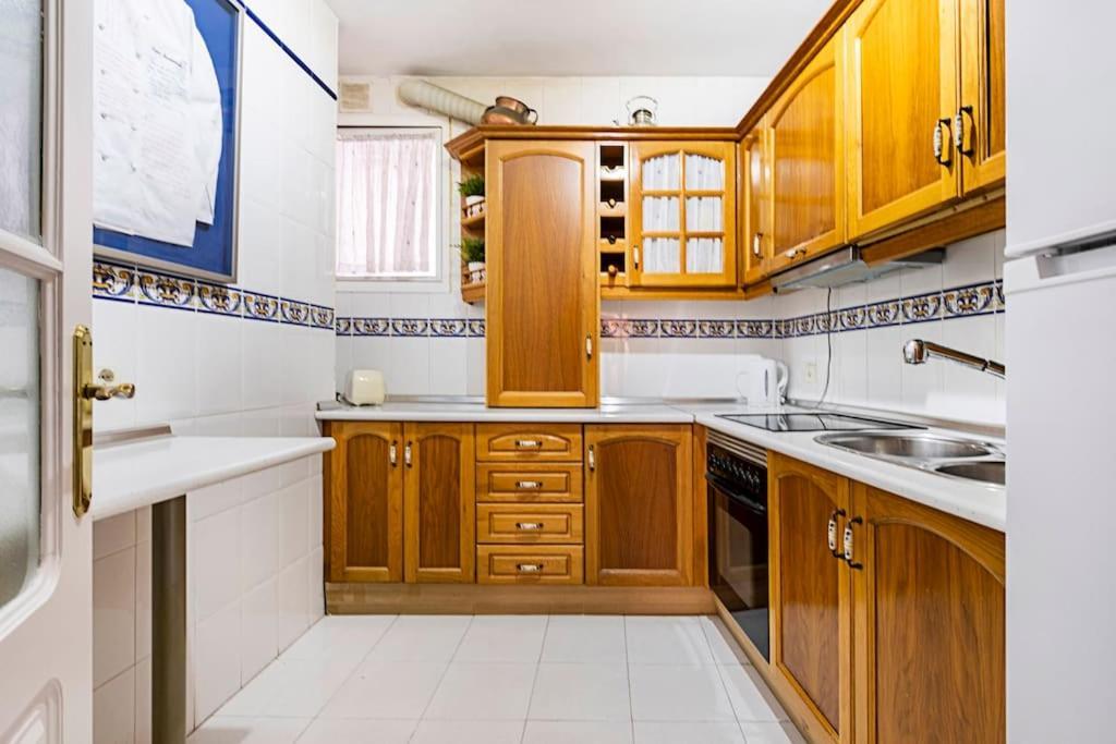 Centro Ferrandiz Parking Gratis Apartment Malaga Exterior photo